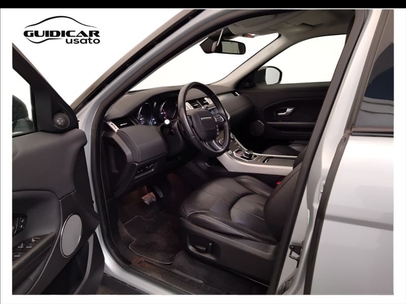 GuidiCar - LAND ROVER Range Rover Evoque 2019 Evoque 2.0 td4 SE 150cv 5p auto my19 Usato